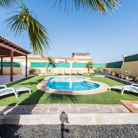 Sophia Калета-де-Фусте